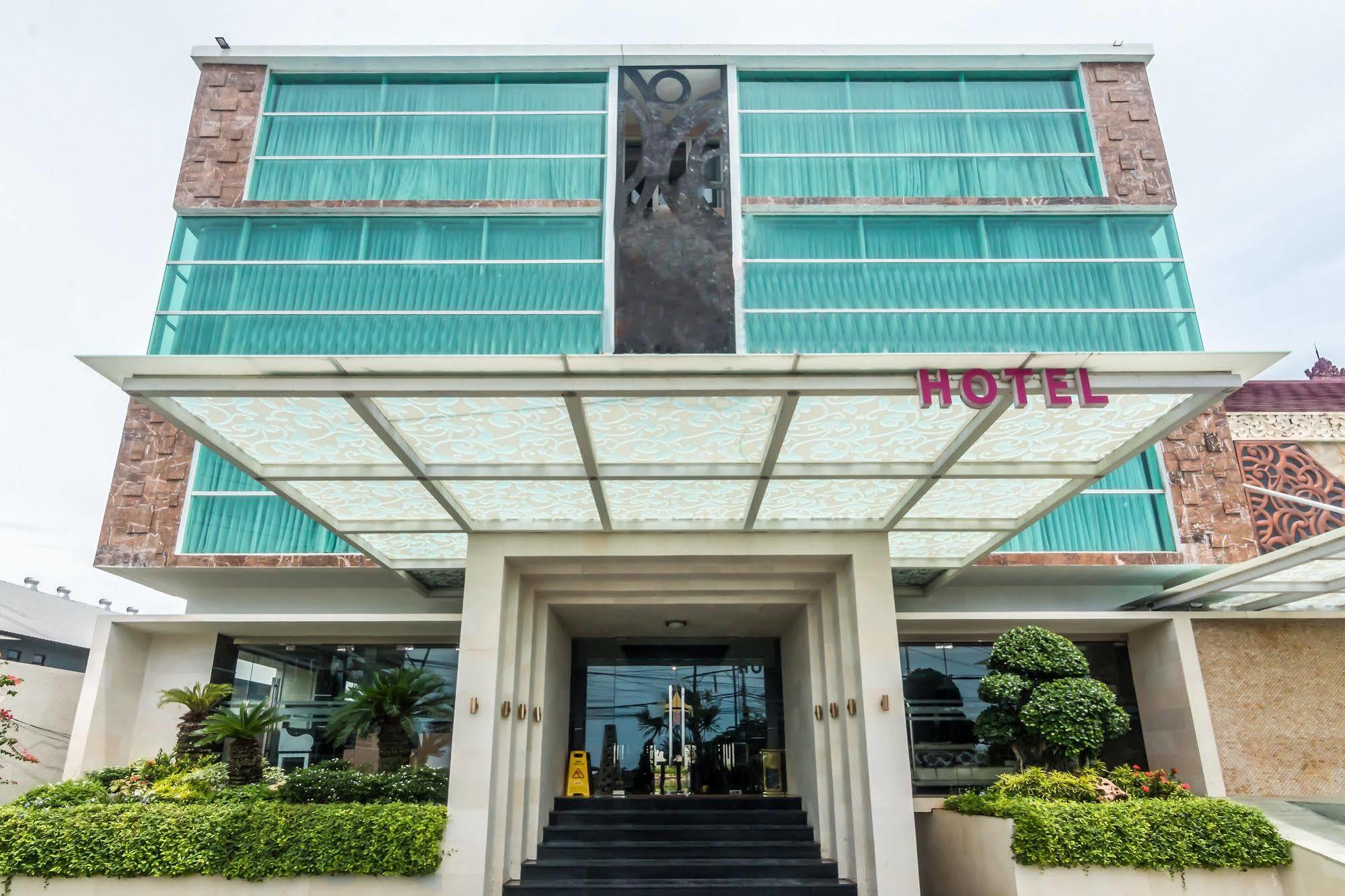 Zen Rooms Denpasar Marlboro 外观 照片